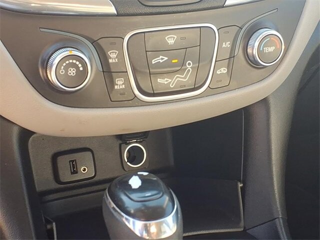 2018 Chevrolet Equinox in Troy, IL 62294-1376 - 18084278 8