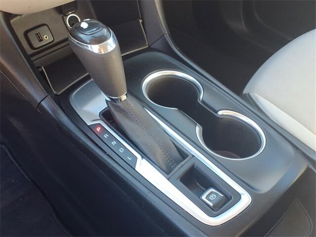 2018 Chevrolet Equinox in Troy, IL 62294-1376 - 18084278 9