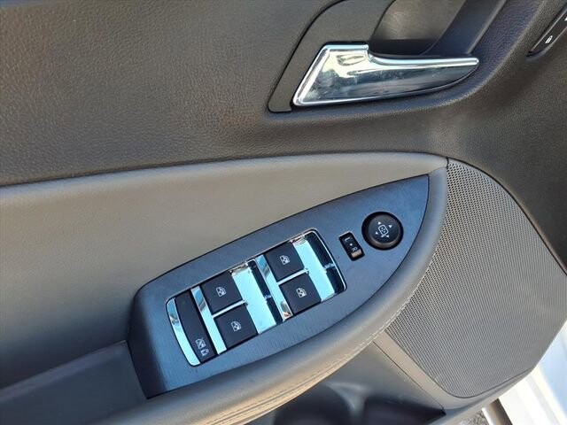 2015 Chevrolet Impala in Troy, IL 62294-1376 - 18084282 18