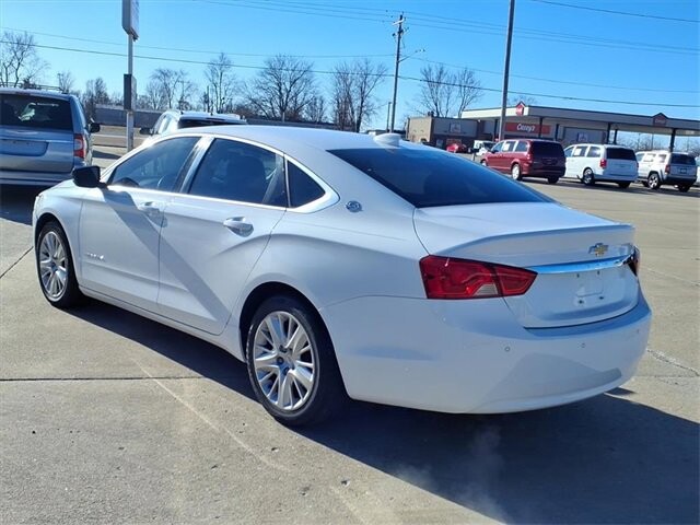 2015 Chevrolet Impala in Troy, IL 62294-1376 - 18084282 2
