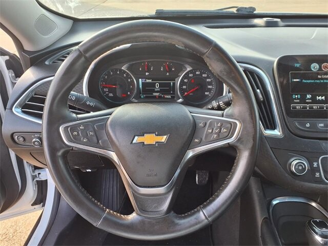 2018 Chevrolet Malibu in Troy, IL 62294-1376 - 18084284 41