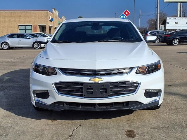 2018 Chevrolet Malibu in Troy, IL 62294-1376 - 18084284 27