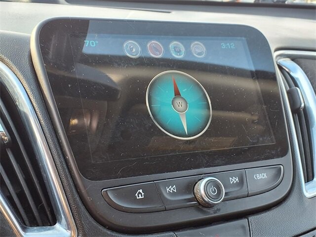 2018 Chevrolet Malibu in Troy, IL 62294-1376 - 18084284 32