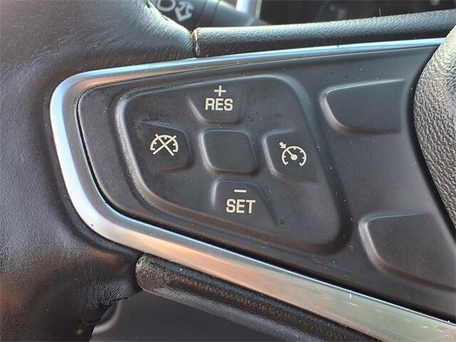 2018 Chevrolet Malibu in Troy, IL 62294-1376 - 18084284 39