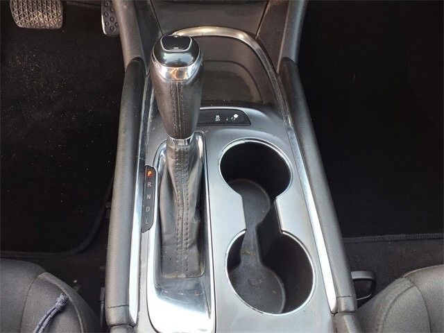 2018 Chevrolet Malibu in Troy, IL 62294-1376 - 18084284 37