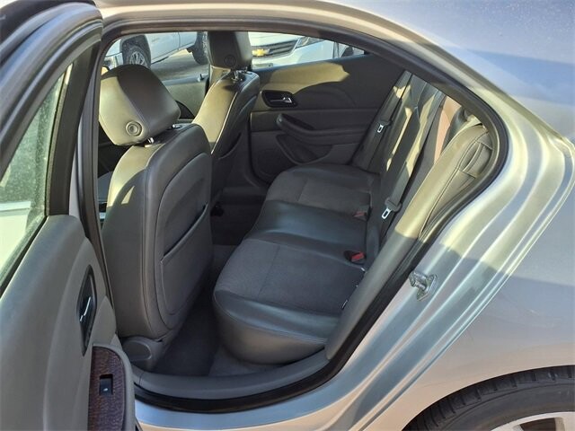 2013 Chevrolet Malibu in Troy, IL 62294-1376 - 18084289 47