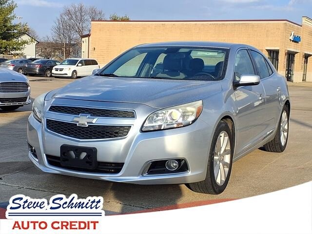 2013 Chevrolet Malibu in Troy, IL 62294-1376 - 18084289