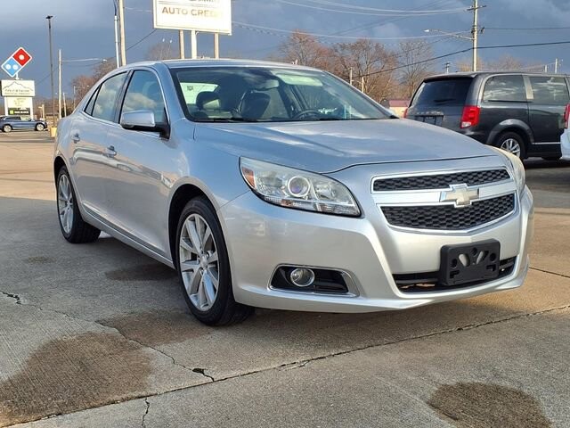 2013 Chevrolet Malibu in Troy, IL 62294-1376 - 18084289 25