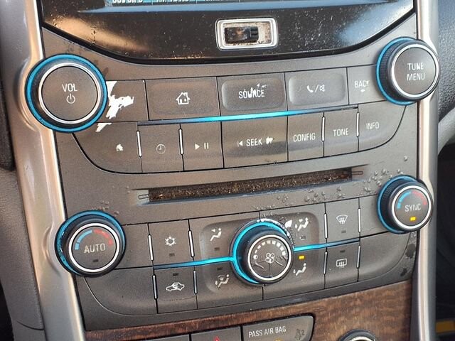 2013 Chevrolet Malibu in Troy, IL 62294-1376 - 18084289 7