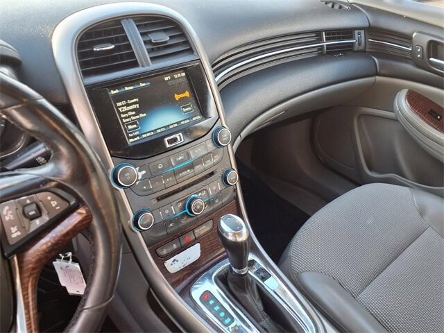 2013 Chevrolet Malibu in Troy, IL 62294-1376 - 18084289 30