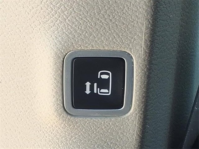 2017 Chrysler Pacifica in Troy, IL 62294-1376 - 18084292 26