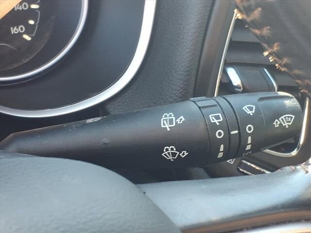 2020 Jeep Compass in Troy, IL 62294-1376 - 18084293 13