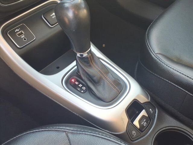 2020 Jeep Compass in Troy, IL 62294-1376 - 18084293 9