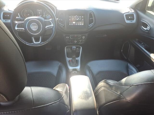 2020 Jeep Compass in Troy, IL 62294-1376 - 18084293 4