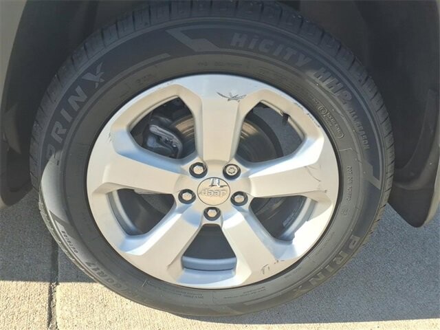 2020 Jeep Compass in Troy, IL 62294-1376 - 18084293 21