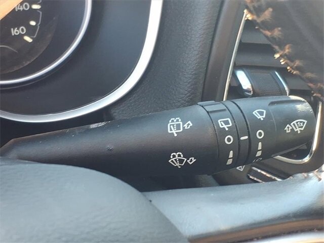 2020 Jeep Compass in Troy, IL 62294-1376 - 18084293 13