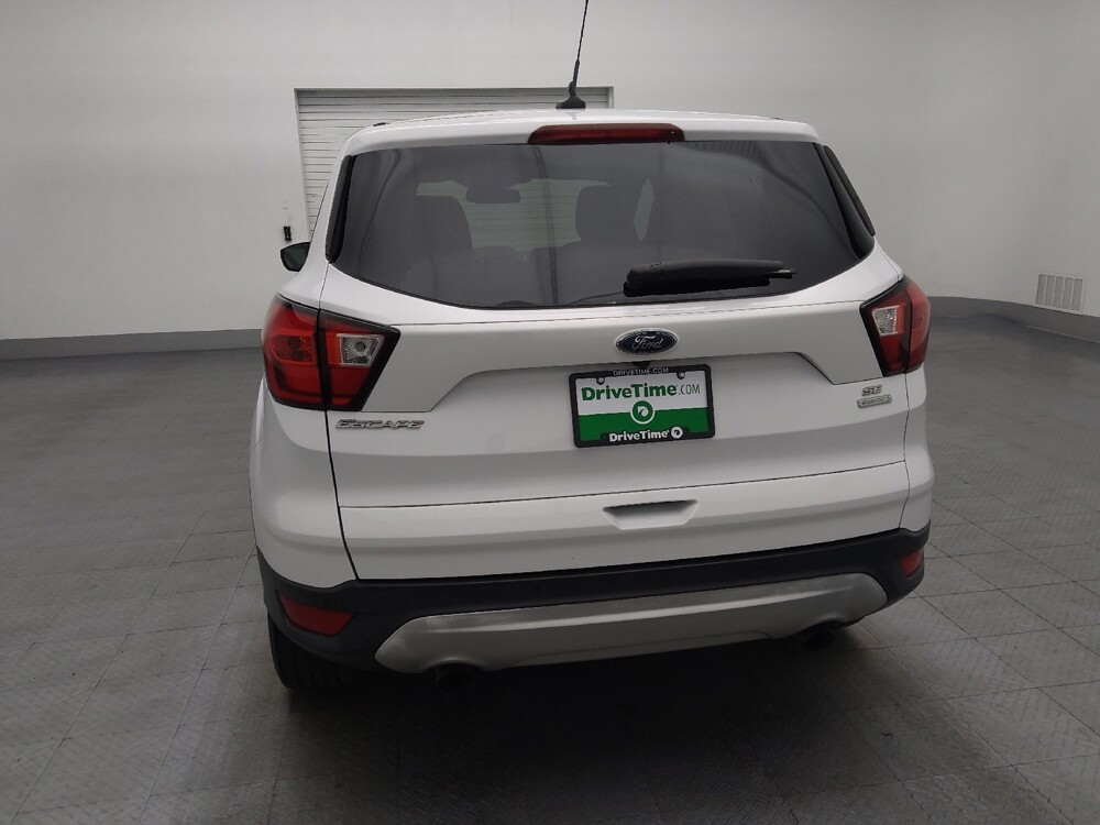 2019 Ford Escape in Hialeah, FL 33014 - 18084310 6