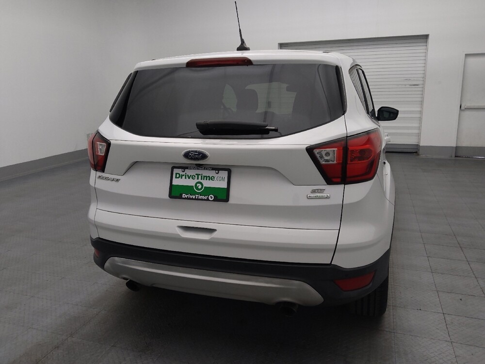 2019 Ford Escape in Hialeah, FL 33014 - 18084310 7