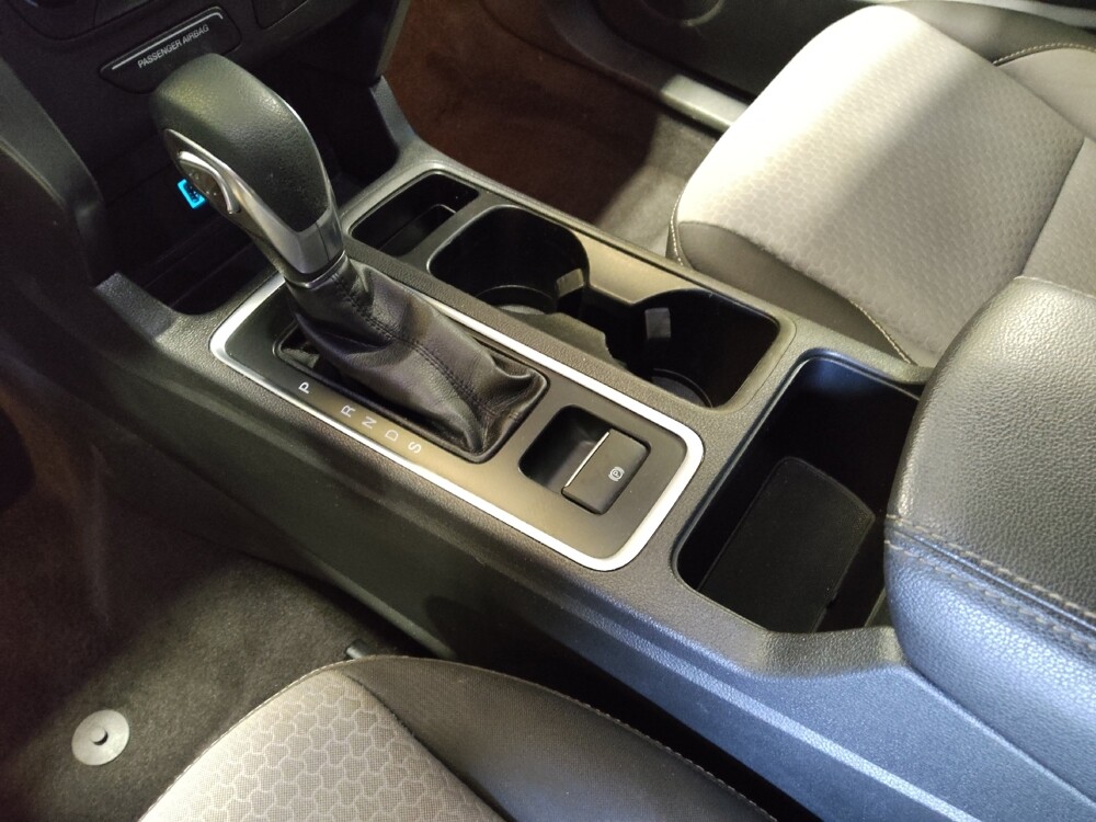 2019 Ford Escape in Hialeah, FL 33014 - 18084310 26