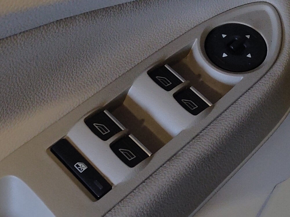 2017 Ford Escape in West Palm Beach, FL 33409 - 18084311 27