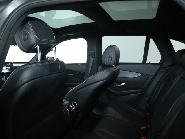 2018 Mercedes-Benz GLC 300 in Bedford, OH 44146 - 18084312 15