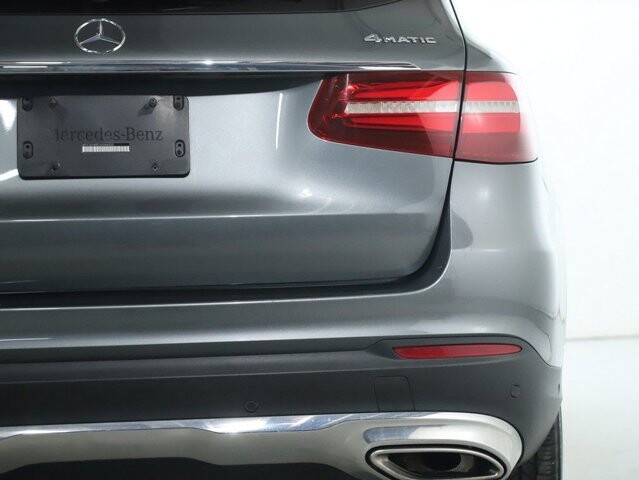 2018 Mercedes-Benz GLC 300 in Bedford, OH 44146 - 18084312 46
