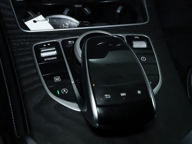 2018 Mercedes-Benz GLC 300 in Bedford, OH 44146 - 18084312 29