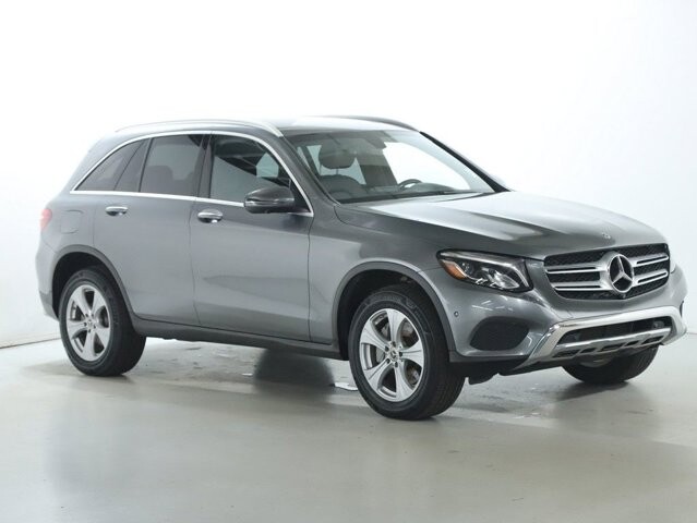 2018 Mercedes-Benz GLC 300 in Bedford, OH 44146 - 18084312 9