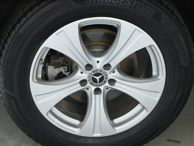 2018 Mercedes-Benz GLC 300 in Bedford, OH 44146 - 18084312 12