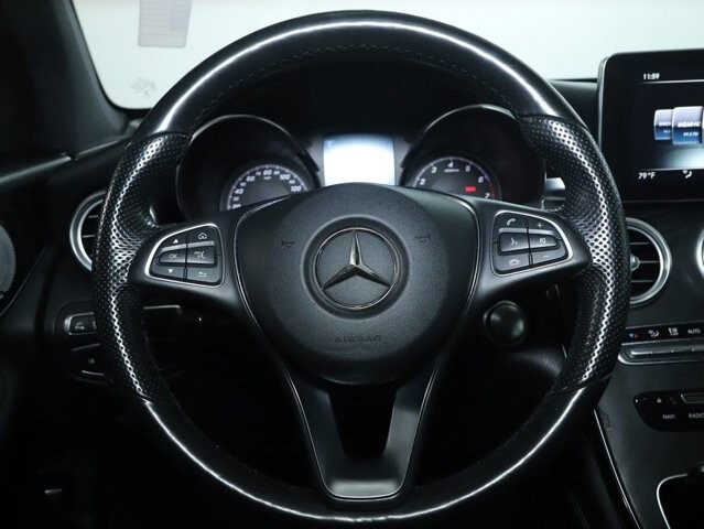 2018 Mercedes-Benz GLC 300 in Bedford, OH 44146 - 18084312 23