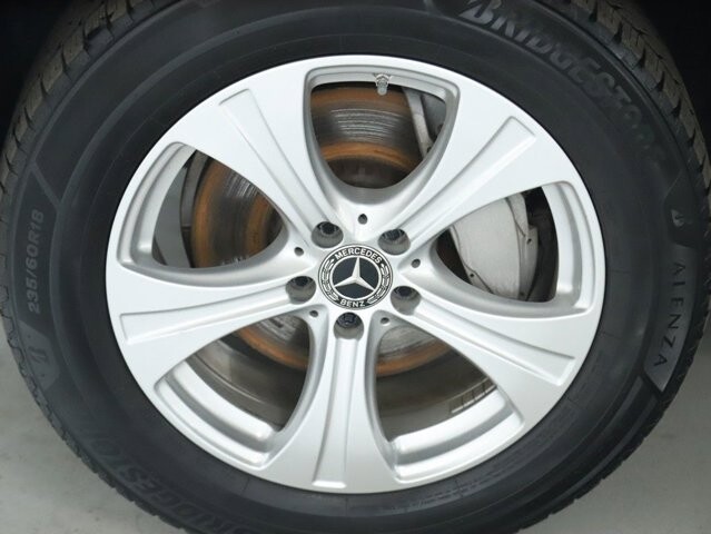 2018 Mercedes-Benz GLC 300 in Bedford, OH 44146 - 18084312 39