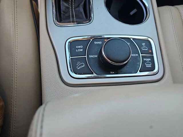 2017 Jeep Grand Cherokee in Wadena, MN 56482 - 18084317 40