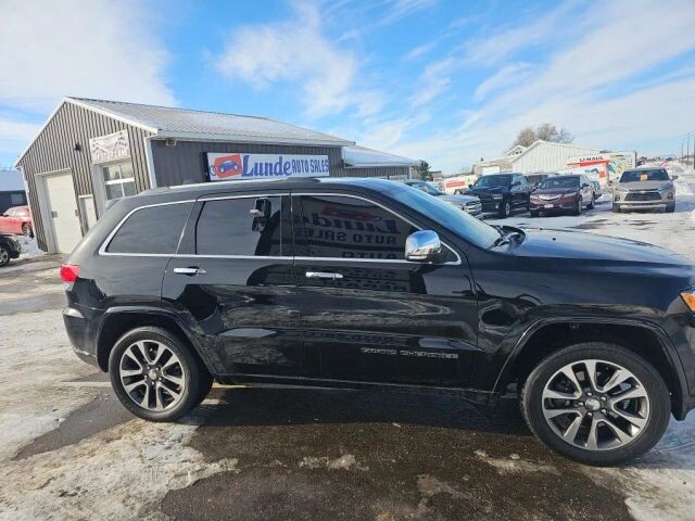 2017 Jeep Grand Cherokee in Wadena, MN 56482 - 18084317 16