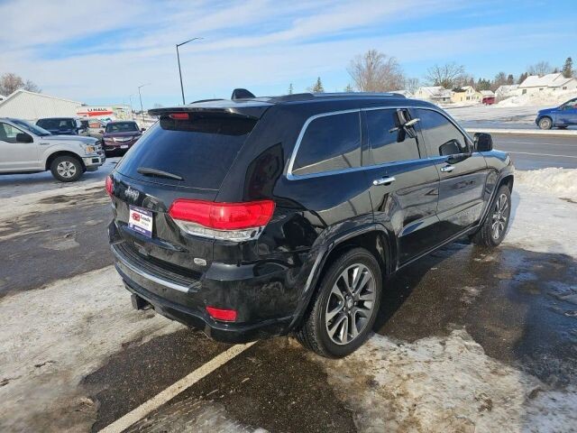 2017 Jeep Grand Cherokee in Wadena, MN 56482 - 18084317 17