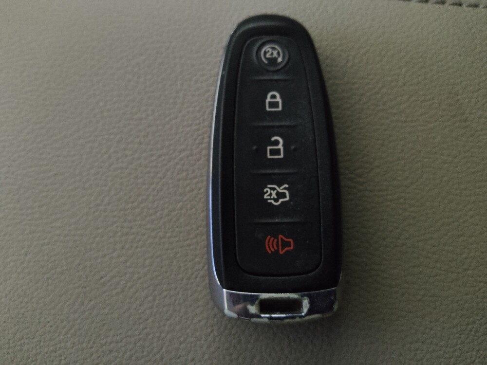 2016 Ford Escape in Stone Mountain, GA 30083 - 18084322 32