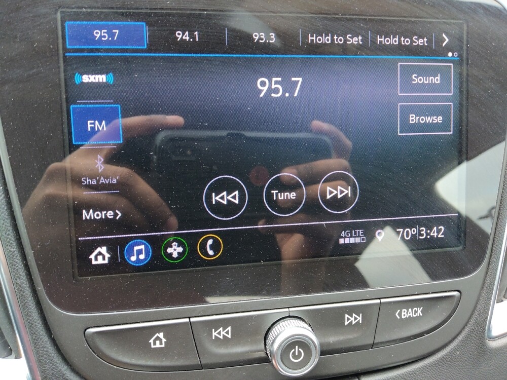 2020 Chevrolet Malibu in Duluth, GA 30096 - 18084327 25