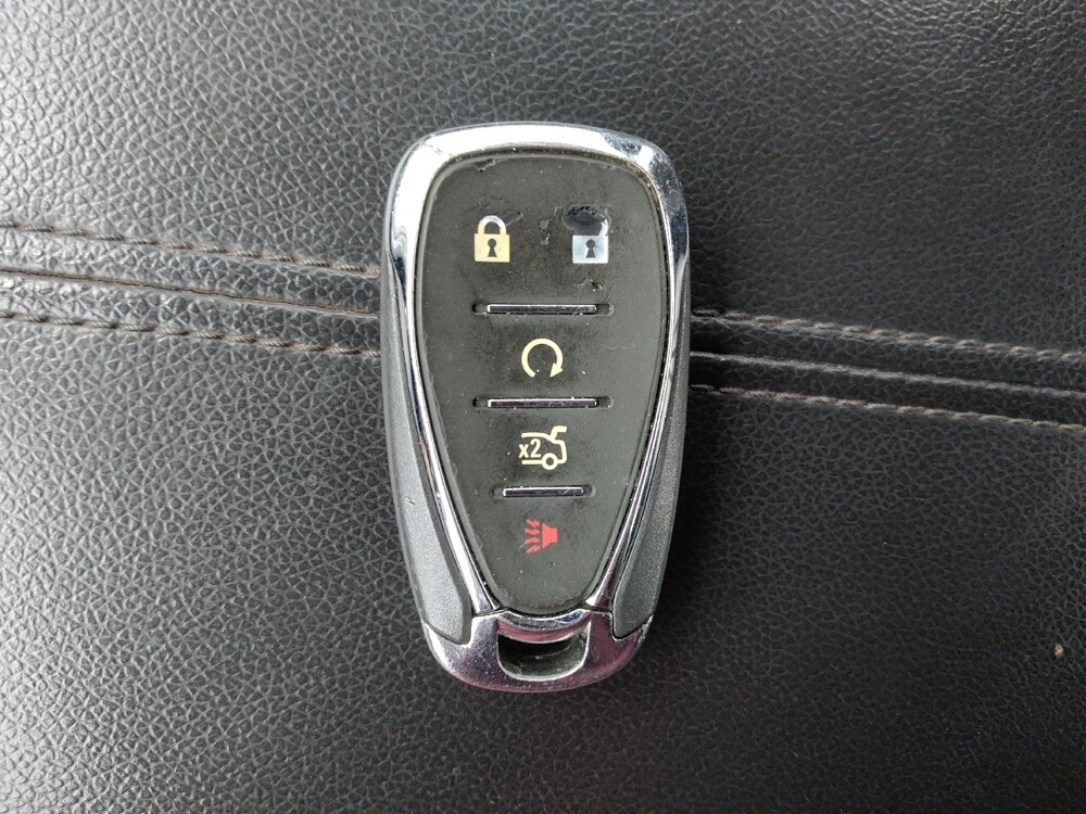 2020 Chevrolet Malibu in Duluth, GA 30096 - 18084327 32