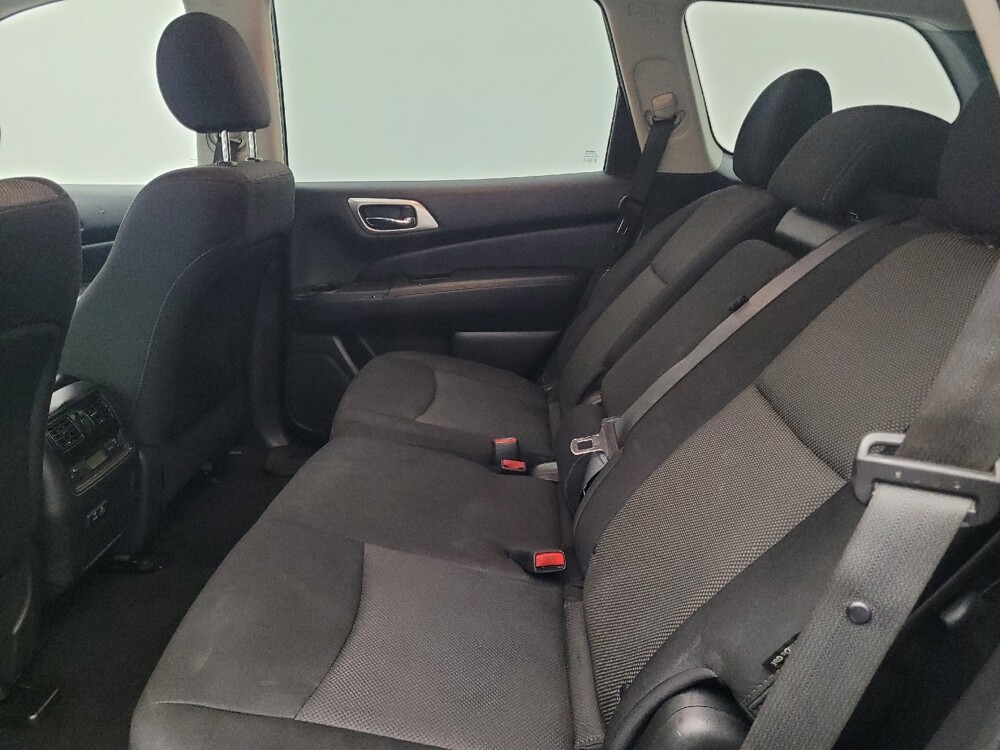 2020 Nissan Pathfinder in Fort Myers, FL 33907 - 18084329 18