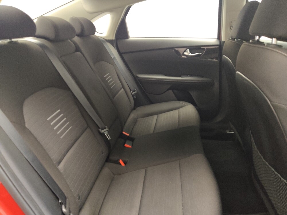 2019 Kia Forte in Duluth, GA 30096 - 18084332 19