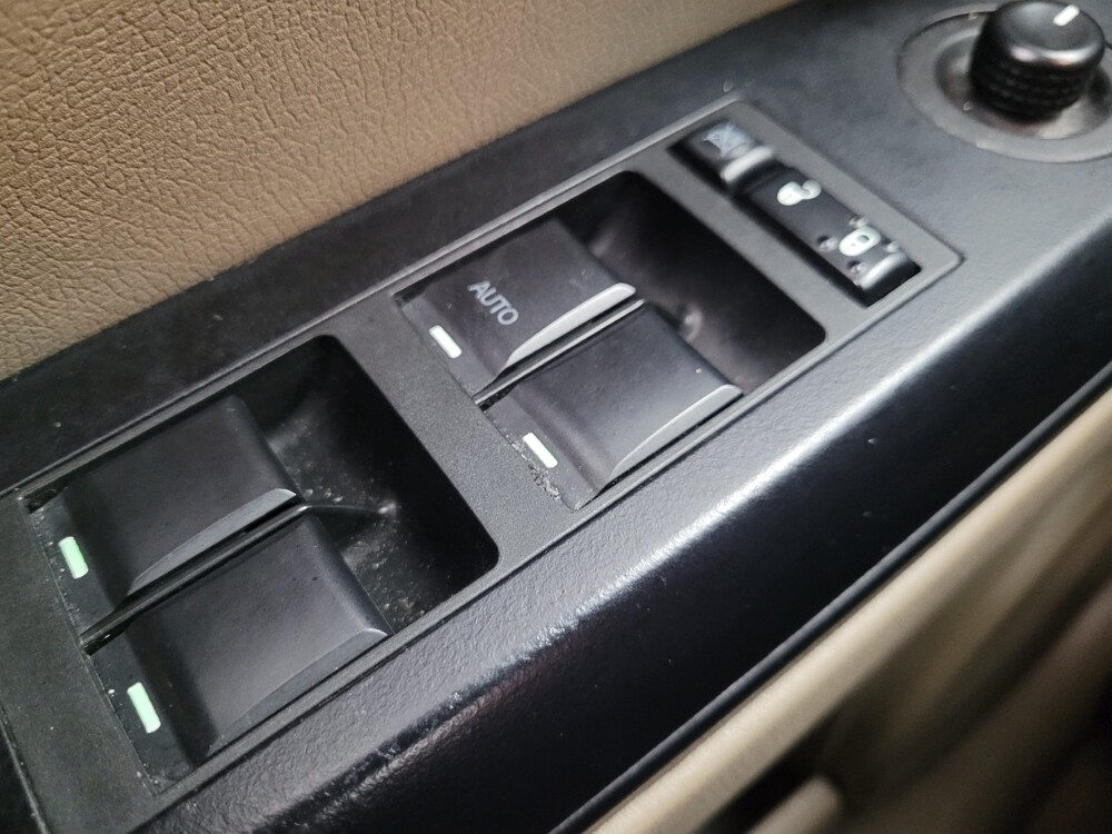 2016 Jeep Compass in Madison, TN 37115 - 18084341 27