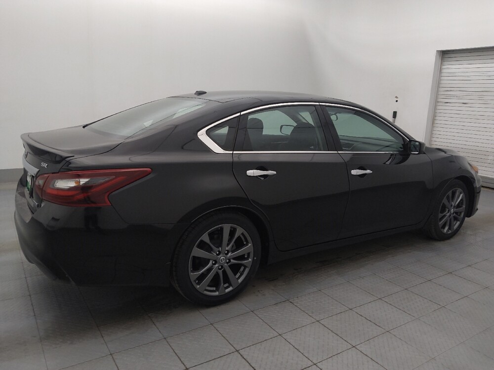 2018 Nissan Altima in Fort Myers, FL 33907 - 18084344 10