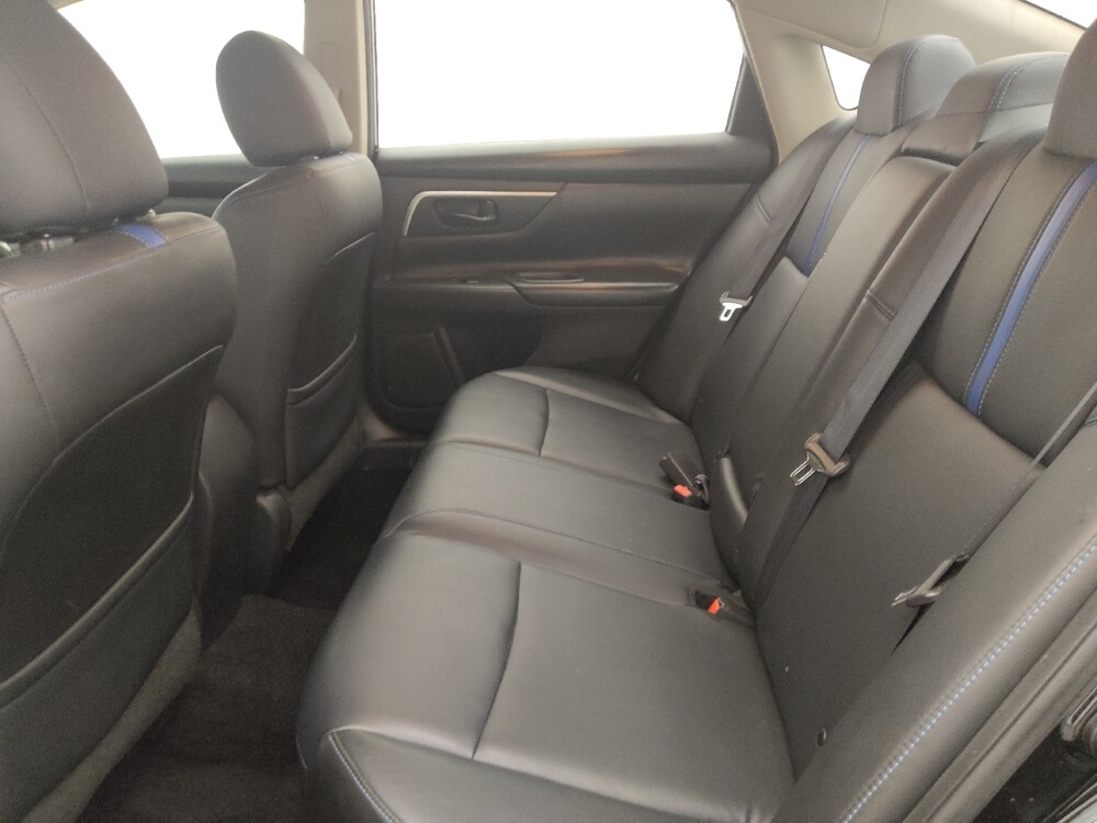 2018 Nissan Altima in Fort Myers, FL 33907 - 18084344 18