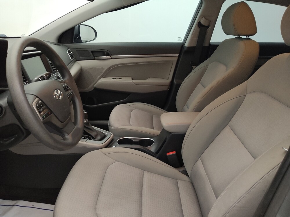 2017 Hyundai Elantra in Morrow, GA 30260 - 18084345 17