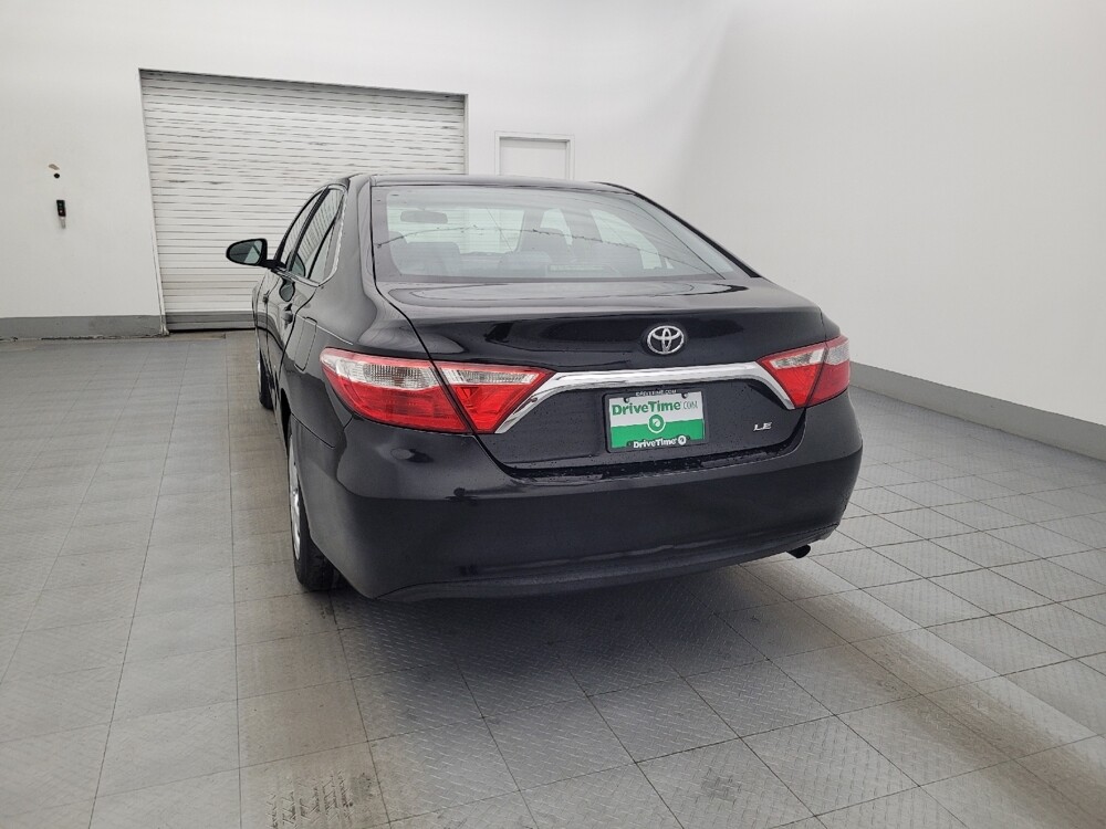 2017 Toyota Camry in Fort Myers, FL 33907 - 18084346 6