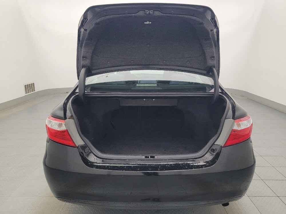 2017 Toyota Camry in Fort Myers, FL 33907 - 18084346 29