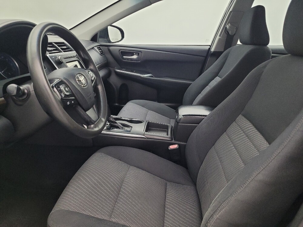 2017 Toyota Camry in Fort Myers, FL 33907 - 18084346 17