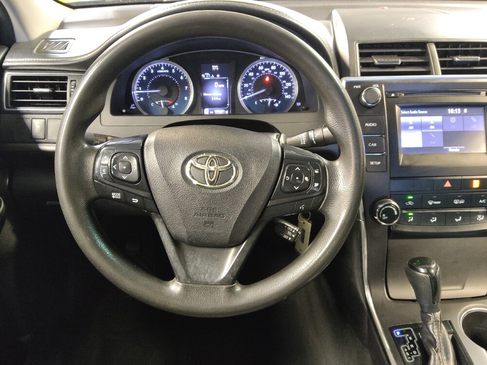 2017 Toyota Camry in Fort Myers, FL 33907 - 18084346 22