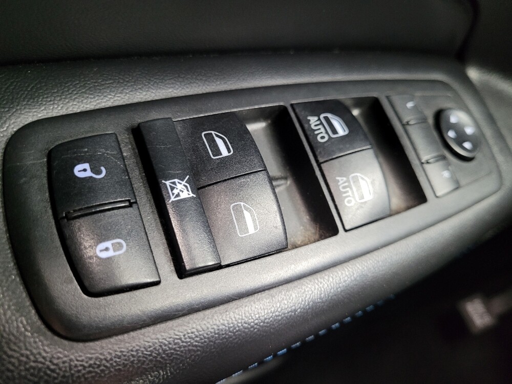 2019 Jeep Grand Cherokee in Las Vegas, NV 89104 - 18084347 27