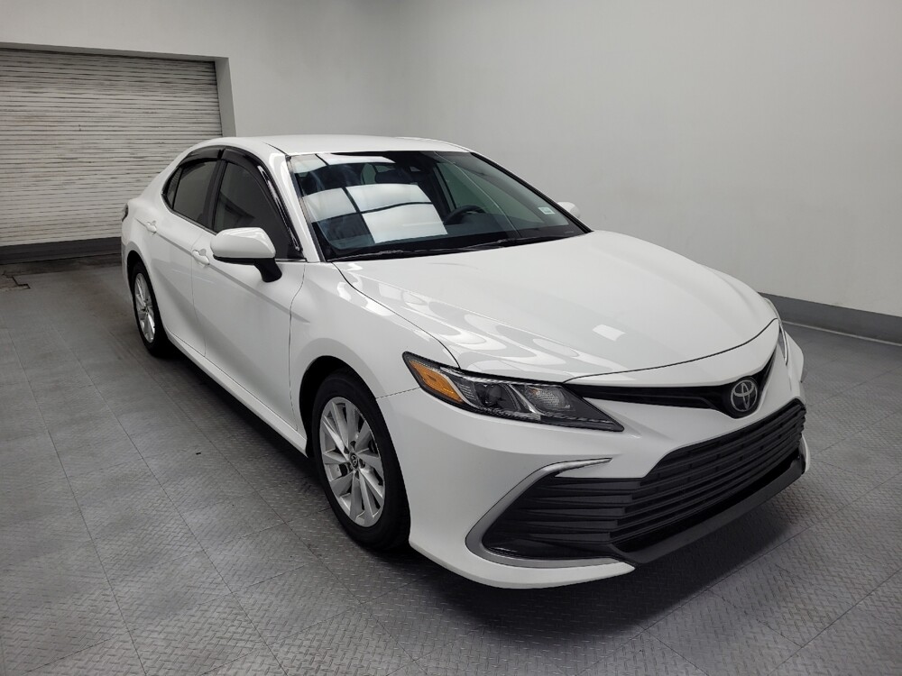 2021 Toyota Camry in Las Vegas, NV 89104 - 18084348 13