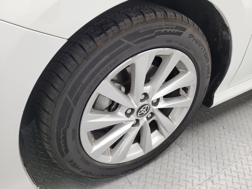 2021 Toyota Camry in Las Vegas, NV 89104 - 18084348 31